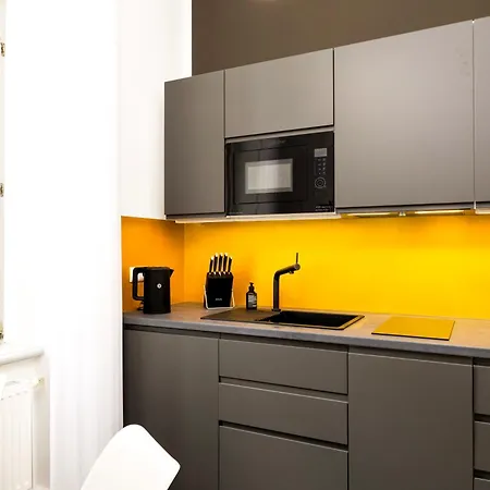 Nora Hauptbahnhof Familienapartments *