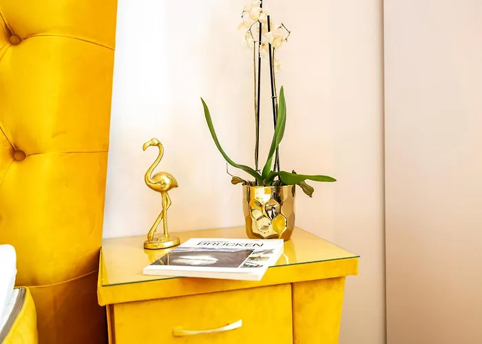 Nora Hauptbahnhof Familienapartments * Dresde